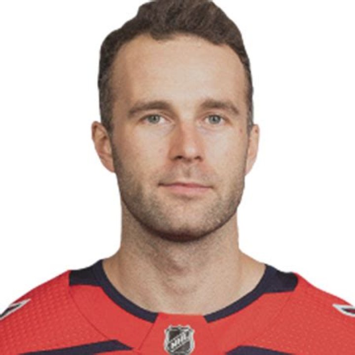 Brett Connolly Biography- NHL player, Salary, Earnings, Net worth, Contract, Stats, Married, Girlfriend, Wife, Relationship, children, Age, height