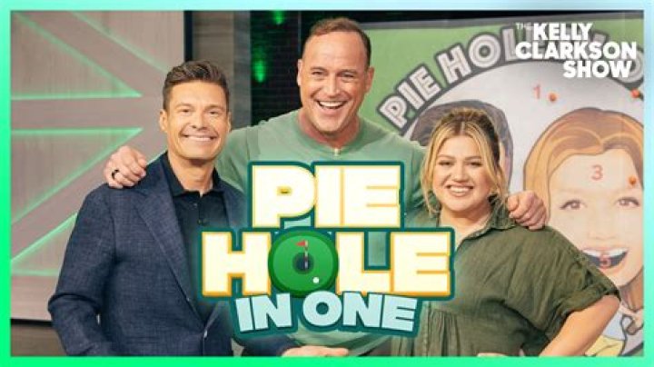 Can Kelly Clarkson Play Pool?