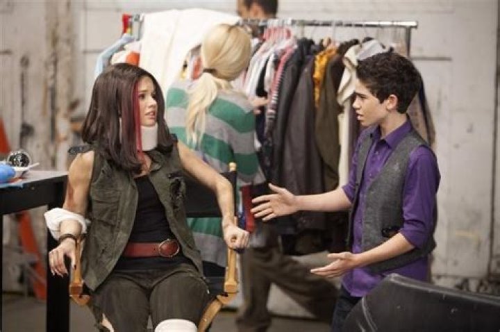 DEBBY RYAN, CAMERON BOYCE – Celeb Secrets