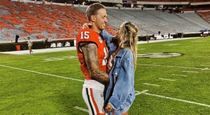 Does Hanna Cavinder Have A Boyfriend? Is She Dating Corvan Taylor?