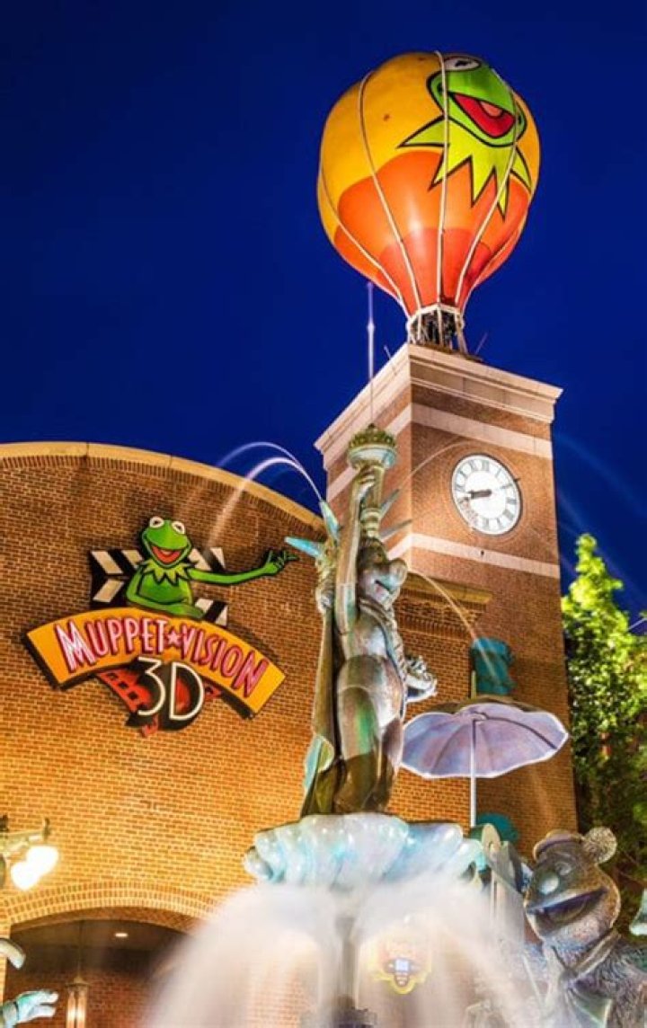 Five of my Favorite Attraction Pre- Shows