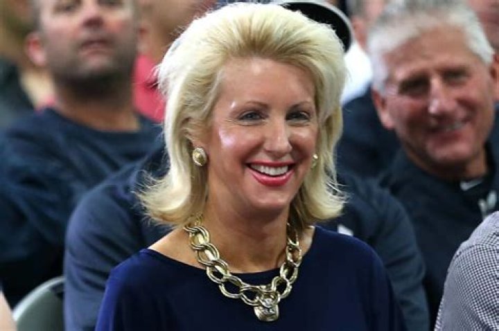 Hank Steinbrenner- Yankees Co-Chairman's Net worth $3.8 Billion; Steinbrenner's Family, Brother, Death, Properties, Wife, Married, Children