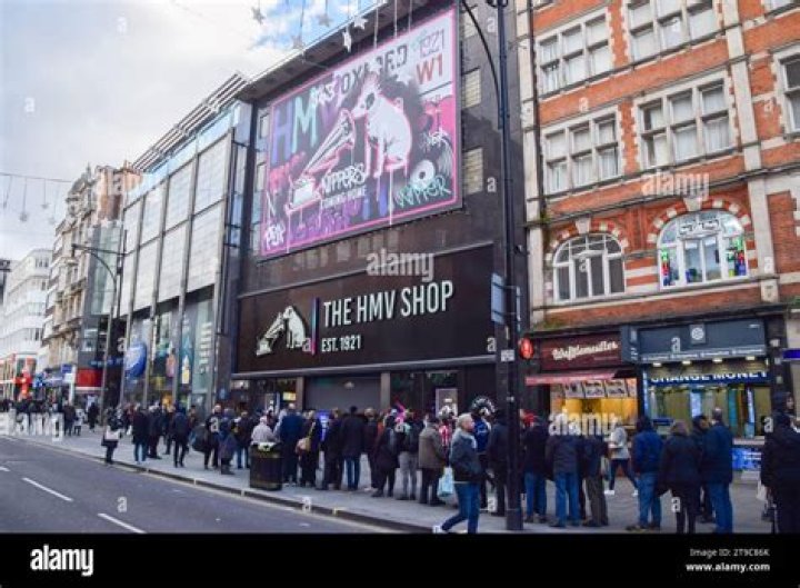 HMV Returns To Its Flagship Location On London’s Oxford Street After Four Years
