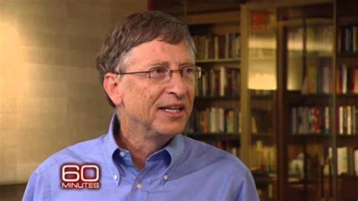 Is Bill Gates Left Handed?