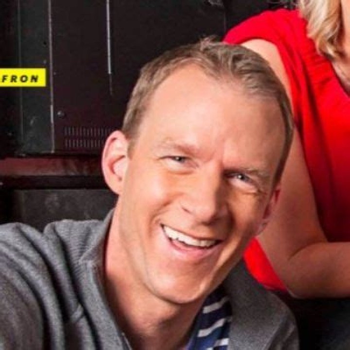 Julian Brandt | Bio-salary, net worth, married, affair, dating, children, girlfriend, bio, career