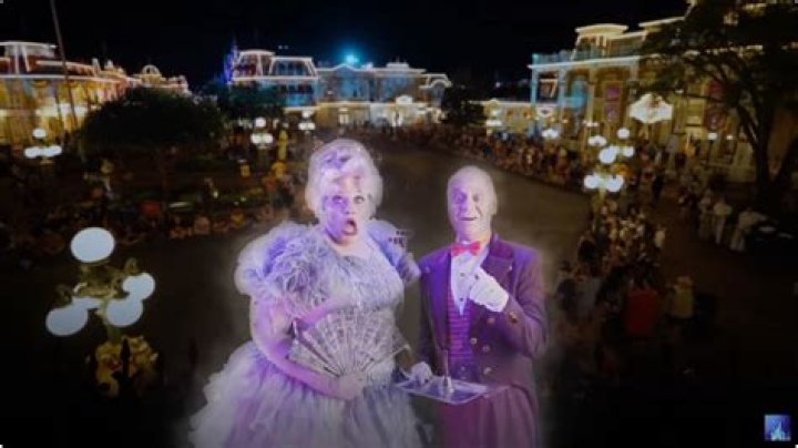 Meet Madame Carlotta and Lady Renata