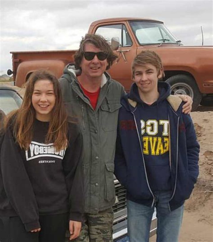 Roadkill Garage’ Steve Dulcich Wiki/Bio, Wife, Married, Net Worth, Farm